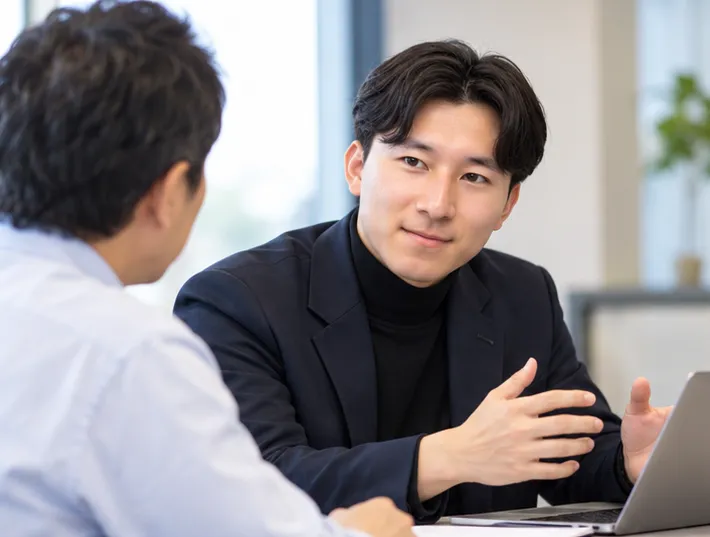 導入後も対話を重ね、運用まで伴走する様子